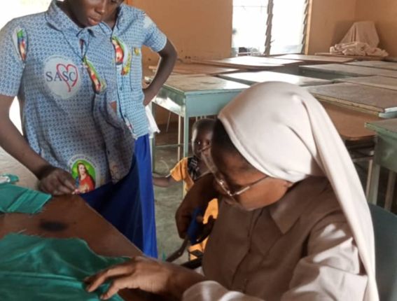 A cutting and sewing course for three young aspiring seamstresses in Burkina Faso